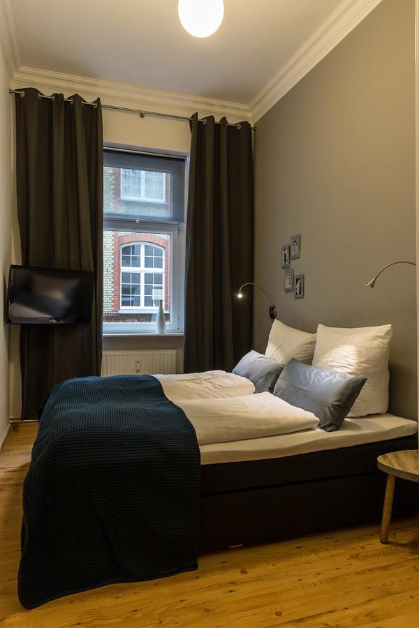Apartment Kopen Lessing Charlotte Mauerpark Berlim Exterior foto